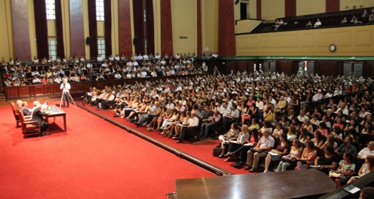 Gran participacin de los graduados en el curso de perfeccionamiento sobre el nuevo Cdigo Civil y Comercial