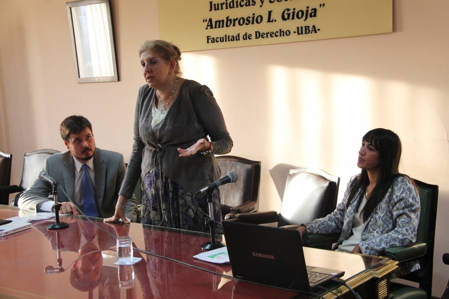 Sebastin Barocelli, Lidia Garrido Cordobera y Natalia Torres Santom