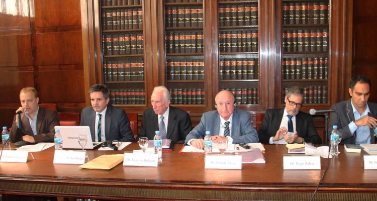 Ezequiel Spector, Juan Pablo Alonso, Eugenio Bulygin, Robert Alexy, Hugo Zuleta y Gustavo Beade