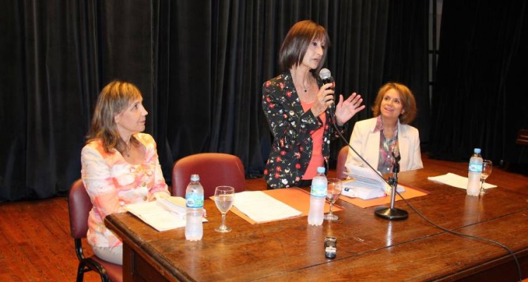 Adriana Abella, Marina Mariani de Vidal y Cristina Armella