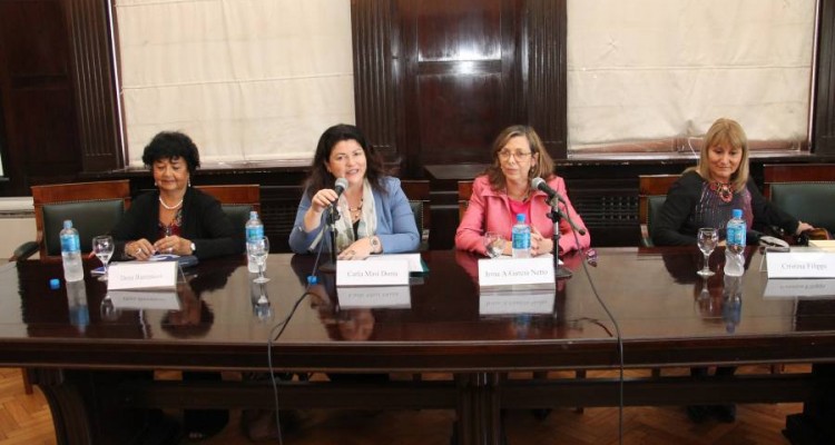 Dora Barrancos, Carla Masi Doria, Irma Adriana Garca Netto y Cristina Filippi