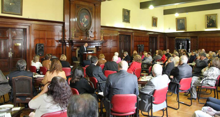 Ciclo de almuerzos acadmicos para profesores de la Facultad