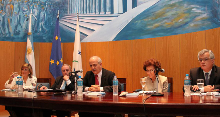 Mara Elsa Uzal, Roque Caivano, Guido Santiago Tawil, Mara Susana Najurieta y Pablo Heredia