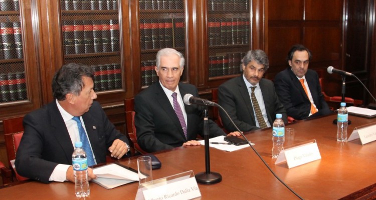 Alberto R. Dalla Via, Diego Valades, Leandro Vergara y Ral Gustavo Ferreyra