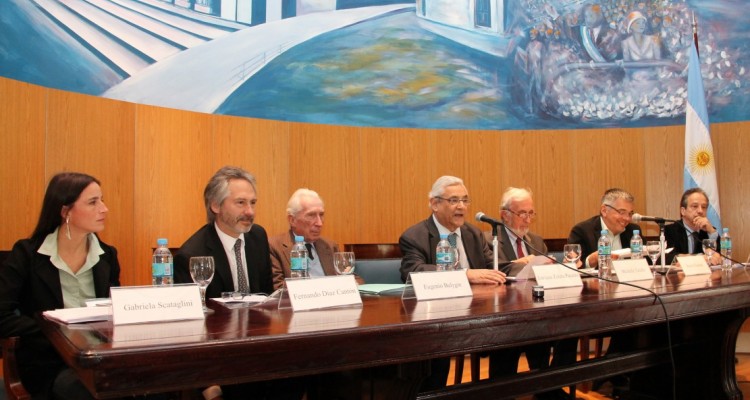 Gabriela Scataglini, Fernando Daz Cantn, Eugenio Bulygin, Enrique Zuleta Puceiro, Michele Taruffo,Mario Chaumet y Jorge Douglas Price