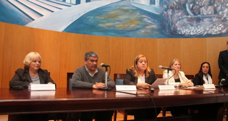 Ema Prez Favorito, Gerardo Villan, Silvia Liliana Coria, Magdalena Senatore y Alejandra Schenone