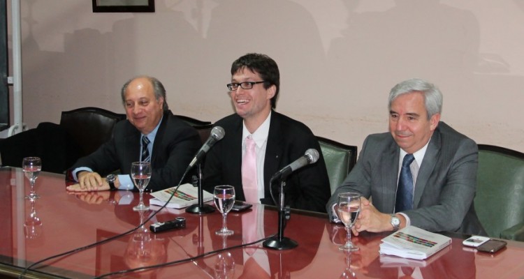 Vctor Abramovich, Sebastin Alejandro Rey y Federico Villegas Beltrn