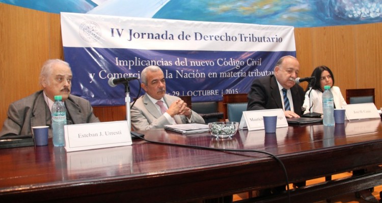 Esteban J. Urresti, Mauricio Plazas Vega, Jos O. Cass y Anah F. Prez