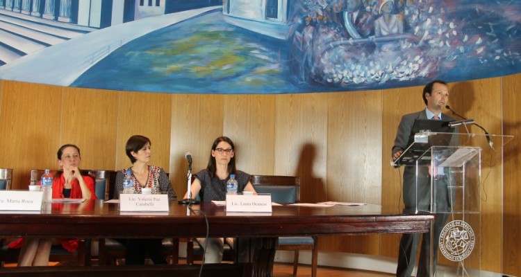 Mara Roca, Valeria Paz Carabelli, Laura Deanesi y Francisco Castex