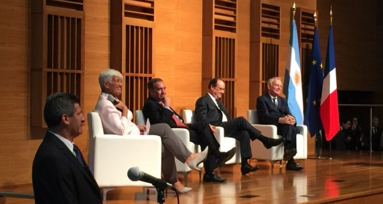 La Decana Mnica Pinto particip de un encuentro junto al Presidente de Francia, Franois Hollande