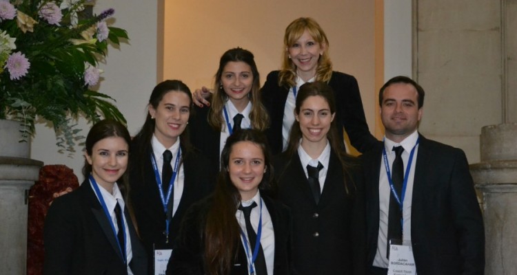 Agostina Calderaro, Laura Zinnerman, Laura Jaroslavsky, Vernica Sandler, Maria Eugenia Piacquadio, Catalina Malara y Julin Bordacahar