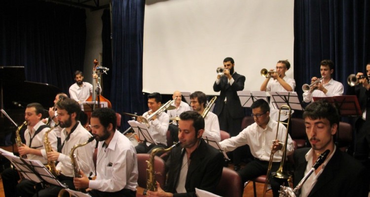 Primera presentacin del ao de la Big Band de la Facultad de Derecho