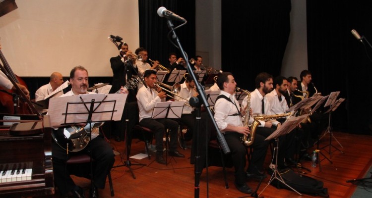 Primera presentacin del ao de la Big Band de la Facultad de Derecho