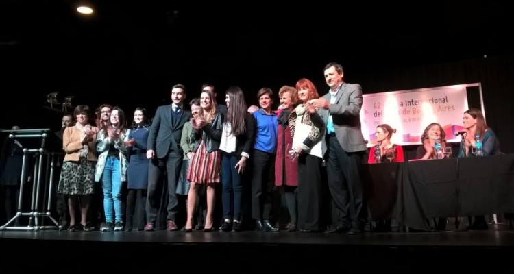 El Proyecto UBACyT Lectores para la Justicia recibi el Primer Premio del certamen Viva Lectura