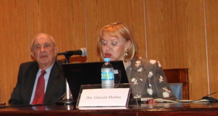 Gabriela Butti, Esther Ferrer de Fernndez, Ral Etcheverry y Graciela Medina