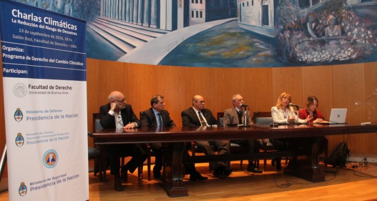 Miguel Martin, Antonio Marcelo Serangeli, Emilio Renda, Eduardo A. Madariaga, Celeste Saulo y Luciana Abreu