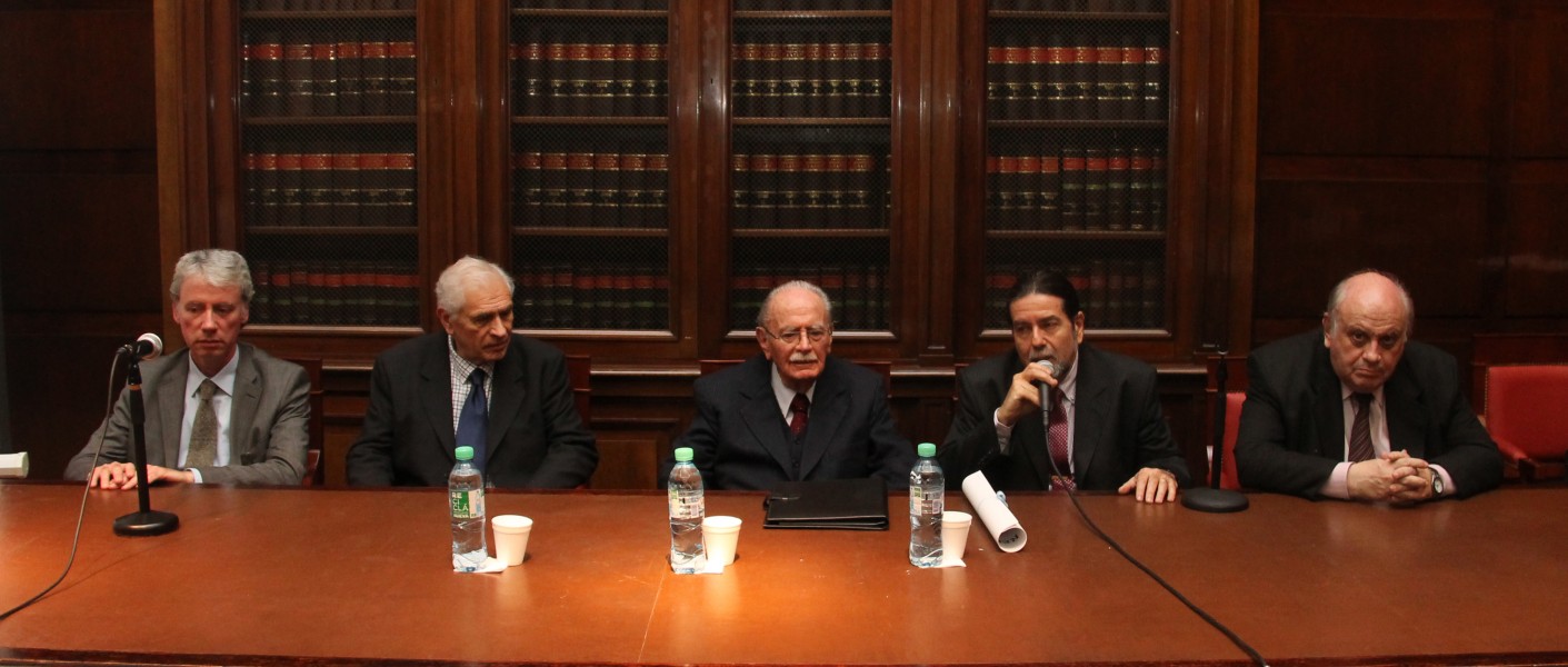 Manuel Cuias, Carlos Ghersi, Carlos Fernndez Sessarego, Ricardo Rabinovich-Berkman y Oscar J. Ameal