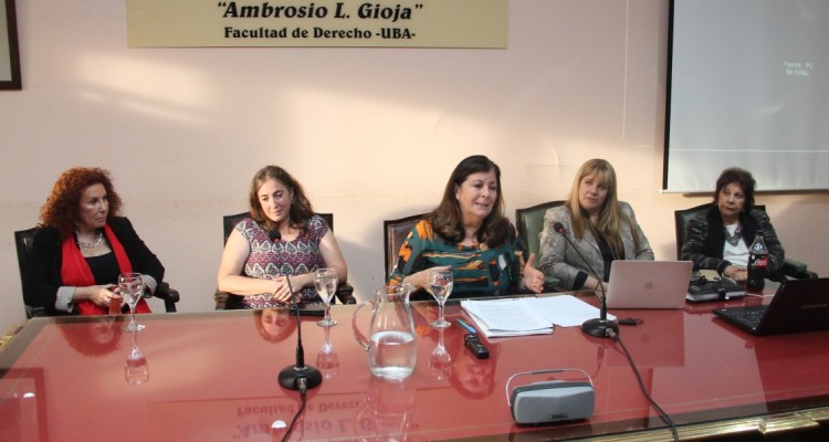 Perla Prigoshin, Marina Lembo, Carmen Storani, Marisa Aizenberg y Lily Flah