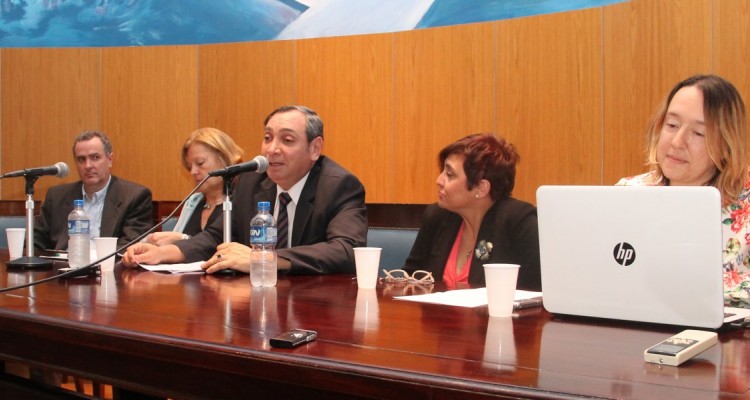 Nicols Lucas, Leila Devia, Gustavo Gonzlez Acosta, Sandra Carlino y Luciana Abreu