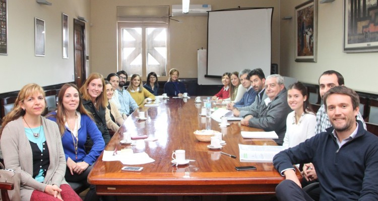 Primera reunin de trabajo entre la Facultad y la Agencia de Proteccin Ambiental del Gobierno de la Ciudad Autnoma de Buenos Aires 