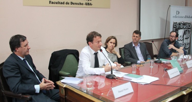 Daniel Pastor, Leonardo Pitlevnik, Lila Caimari, Gabriel Anitua y Ramiro Gual
