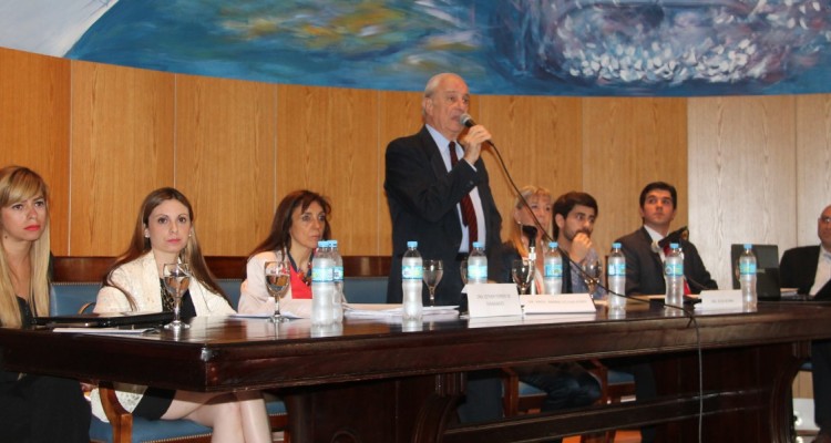 Noelia Ruz, Gabriela Butti, Esther H. S. Ferrer de Fernndez, Ral Etcheverry, Silvia Nonna, Martn Rodrigo Eges, Jos Jurez Pal y Sebastin Martorano