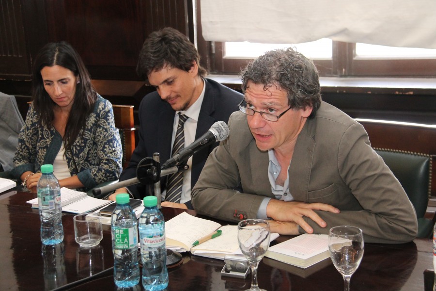 Inés Jaureguiberry, Leonardo Filippini y Roberto Gargarella