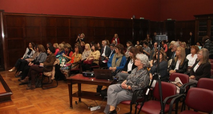 Presentacin del libro <i>La Mediacin en el Patrocinio Jurdico de la Facultad de Derecho</i>