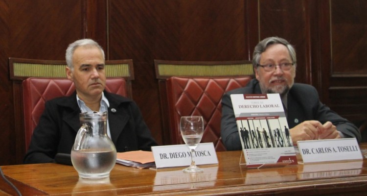 Diego M. Tosca y Carlos Alberto Toselli durante la charla que cerr las actividades acadmicas de la feria.