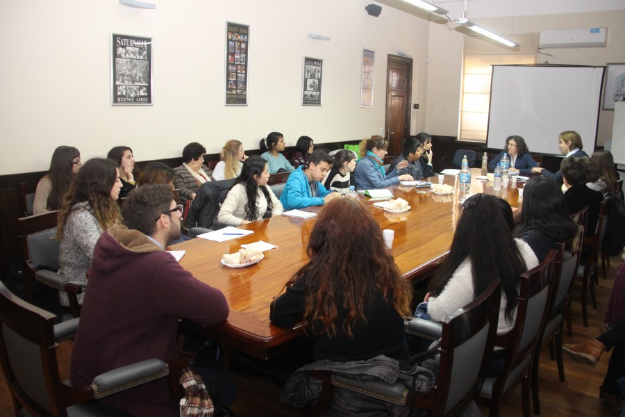 Encuentro de Derechos Humanos con Mary Beloff