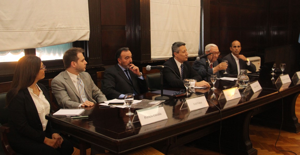 Patricia Elizalde, Ivn Tolnay, Mario Magarios, Mario Villar, Ricardo A. Guibourg y Javier de la Fuente