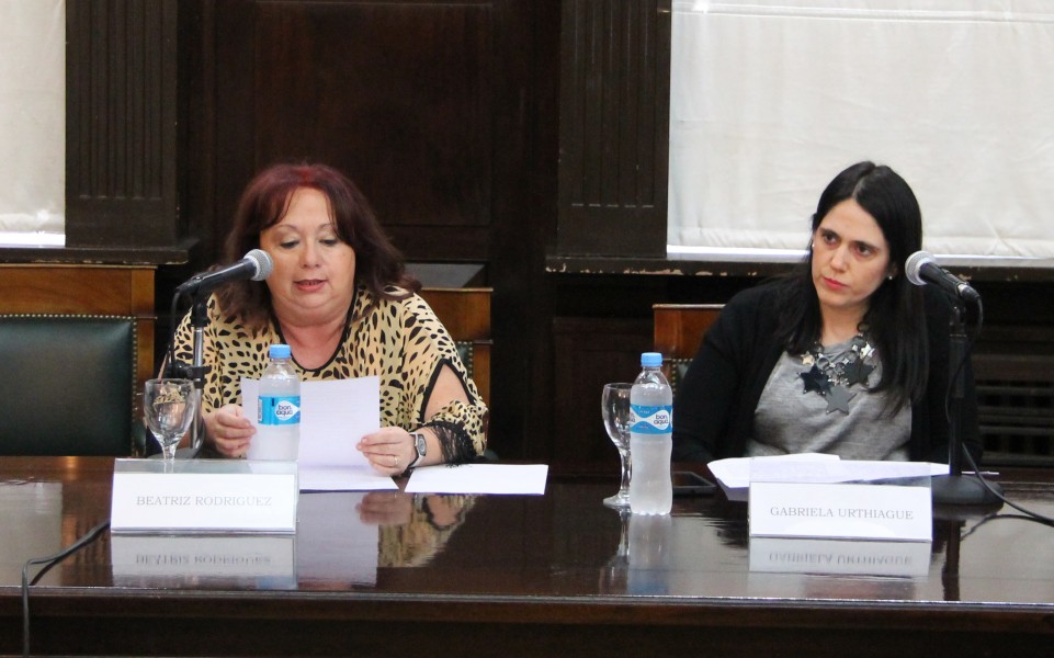 Beatriz Rodrguez y Gabriela Urthiague