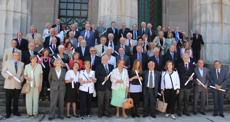 Homenaje a la promocin 1967 en su 50 aniversario de graduacin