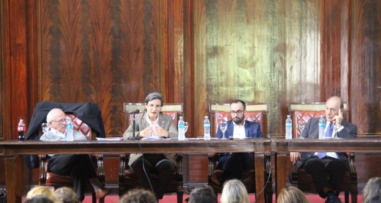 Luis Ohman, Vilma Bisceglia, Esteban Toro Martnez y Ral E. Zaffaroni