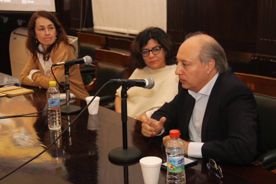 Laura Pautassi, Luz Patricia Mejia y Víctor Abramovich