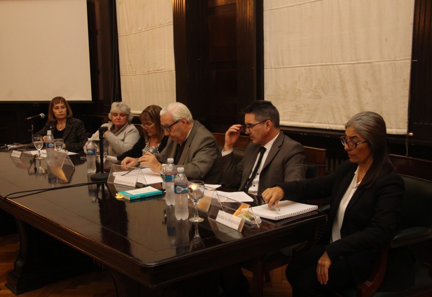 ngela Ledesma, Andrea Mercedes Prez, Karin Gobel, Ricardo A. Guibourg, Juan Pablo Alonso y Patricia Elizalde