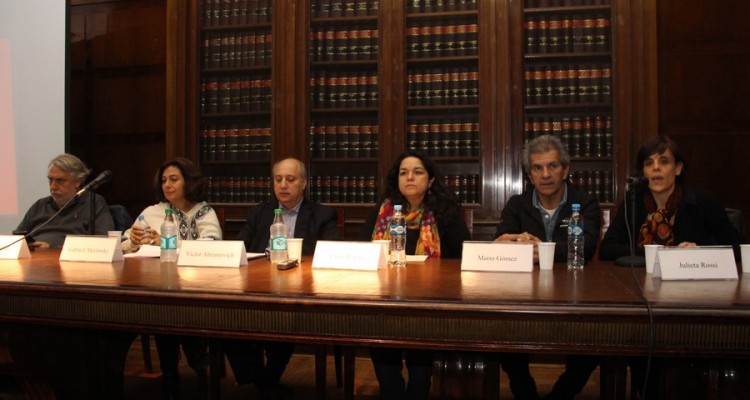 Eduardo Reese, Gabriela Merlinksy, Vctor Abramovich, Laura Rocha, Mario Gmez y Julieta Rossi