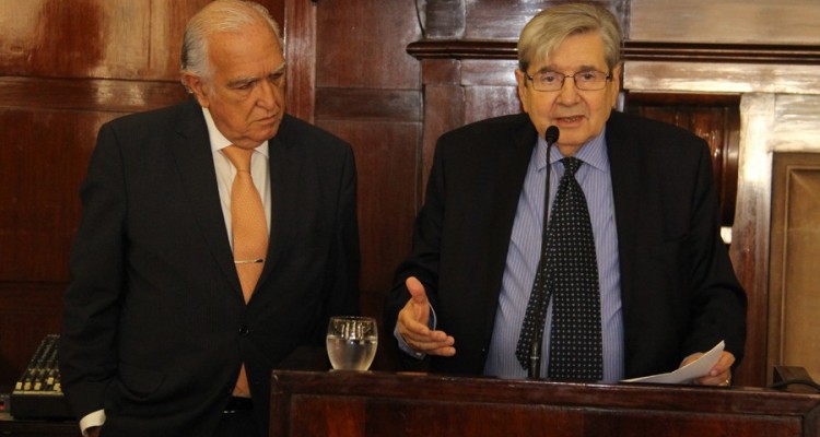 Ricardo Gil Lavedra y Alberto J. Bueres