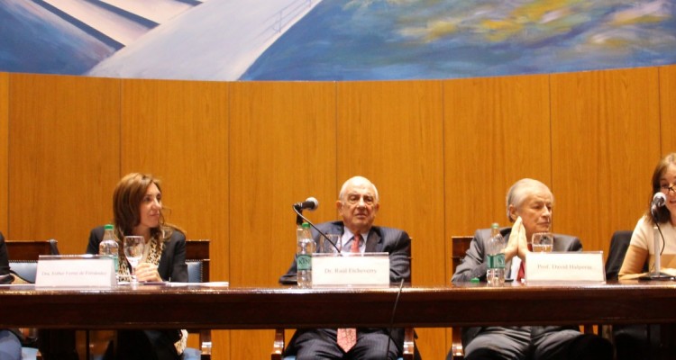 Paula Noelia Bermejo, Esther H. S. Ferrer de Fernndez, Ral A. Etcheverry, David Halperin y Ana Isabel De Benedetti