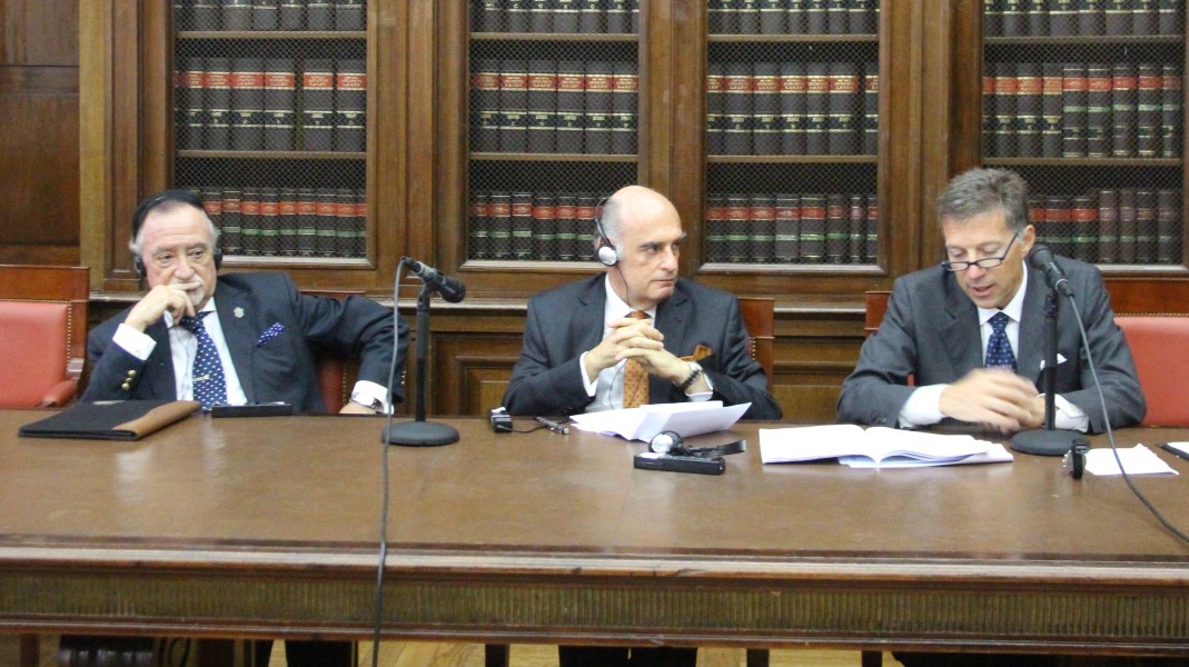 Edgardo Saux, Luis F. P. Leiva Fernndez y Francesco Delfini