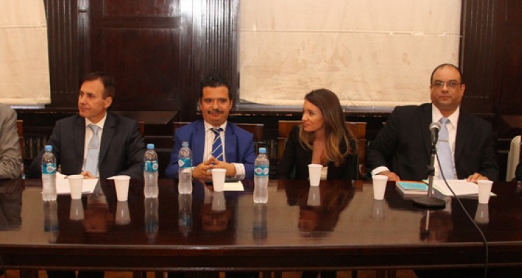 Eduardo Mertehikian, Patricio Maraniello, Alfredo Silverio Gusman, Mara Fernanda Dietz, Esteban Furnari y Diego Capuya