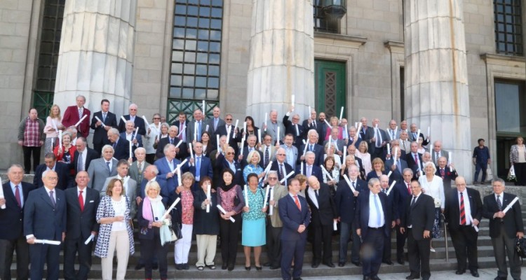 Homenaje a la promocin 1968 en su 50 aniversario de graduacin