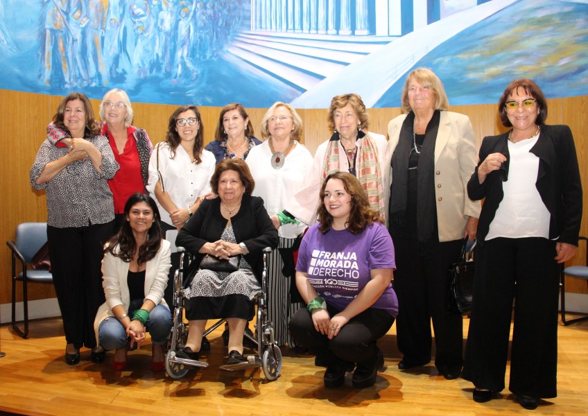 Arriba: Carmen Storani, Lilia Puig, Josefina Mendoza, Mara Luisa Storani, Margarita Ronco, Mabel Bianco, Susana Ruiz Cerutti y Cristina Guevara Abajo: Luciana Rached, Norma Allegrone y Julieta Bentez