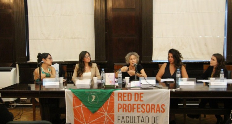  Lucía Montenegro, María Andrea Cuellar Camarena, Alicia Ruiz, Paula Sagel y Sofía Lanzilotta