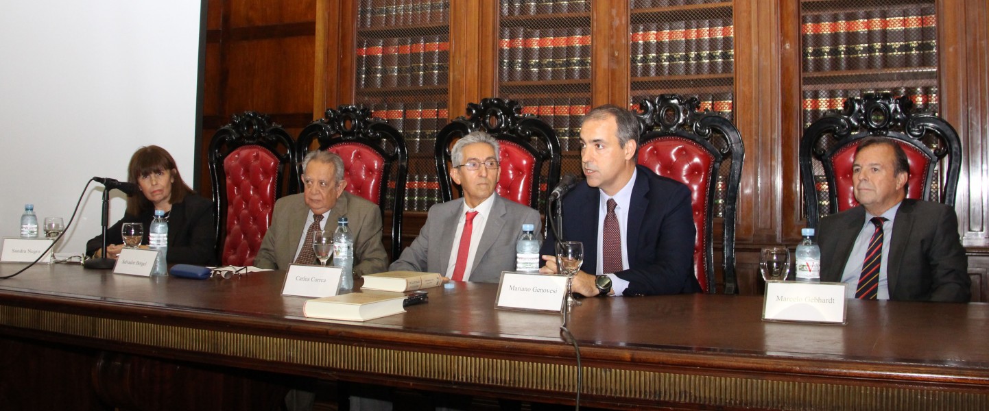 Sandra Negro, Salvador Bergel, Carlos M. Correa, Mariano Genovesi y Marcelo Gebhardt