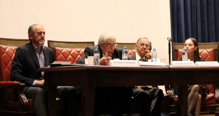Roberto Menéndez, Héctor R. Sandler, Rubén A. Calcaterra y Miriam Silvia P.