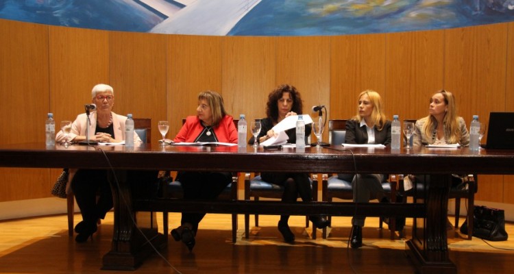 Mónica Pinto, María del Carmen Falbo, Laura Cuñarro, Silvia La Ruffa y María Pía Leiro