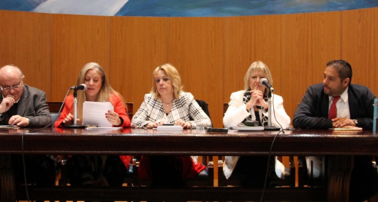 Oscar Ameal, Lorena Maggio, Celia Weingarten, Graciela Lovece y Arnulfo Snchez Garca 