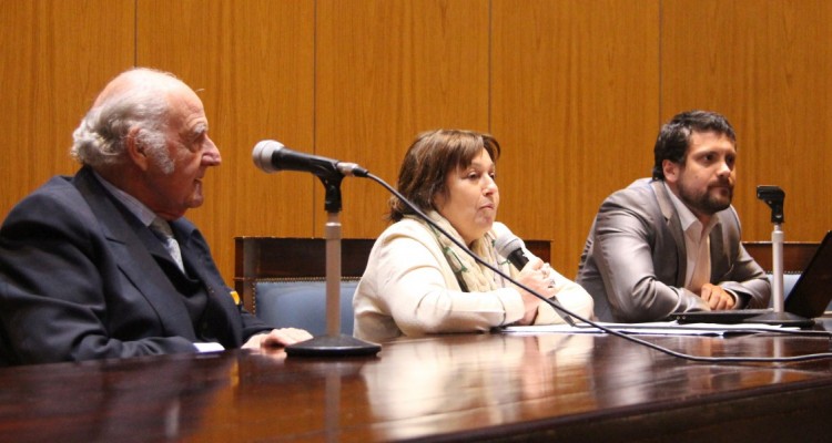 Juan Antonio Travieso, Mara Graciela Ocaa y Augusto Carzoglio