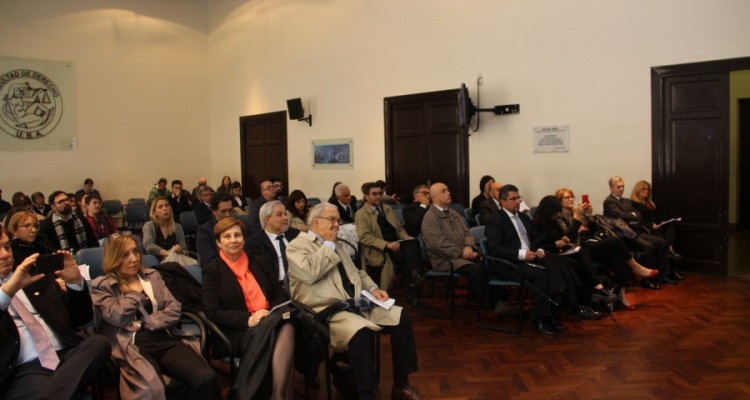 V Jornada de derecho aduanero en homenaje a la memoria del profesor emrito Jos Osvaldo Cass